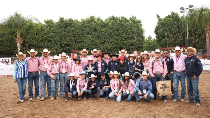 71_273_48086_1841561589_02_06_25_INDEREQ_rodeo3